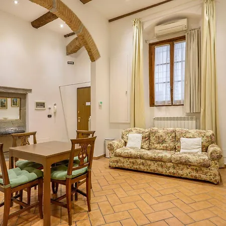 Ground Floor * Florencie
